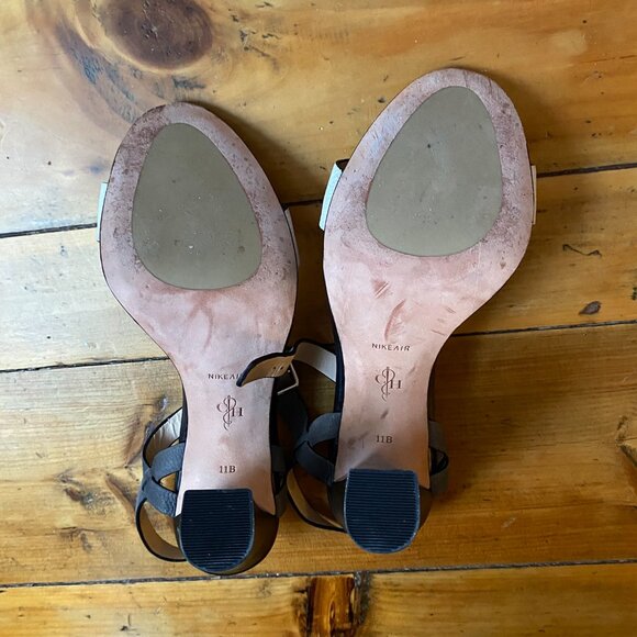 Cole Haan Nike Air White and Gray leather ankle strap heel - Picture 7 of 8